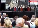 Concarneau (29). Filets Bleus : voiliers, danses et coiffes