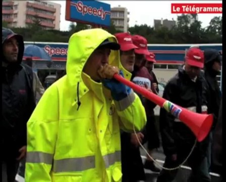 Yffiniac (22). Les salariés de Néolait manifestent