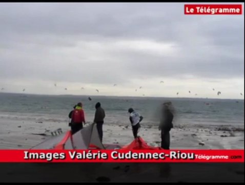 Perros-Guirec (22). Championnat de France de kite-surf longue distance