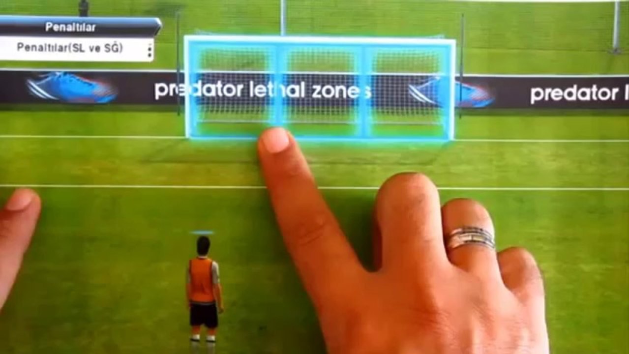 PES 2013 Penaltı Nasıl Atılır