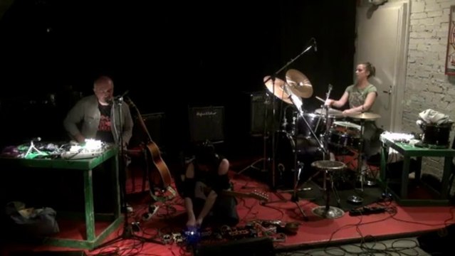 Experimental Noise Music - ASTMA and IOIOI # 02 - Live at GEZ-21