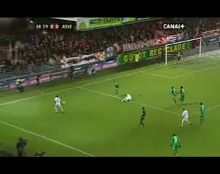 Stade Brestois - Saint-Etienne. le but de Mario Licka