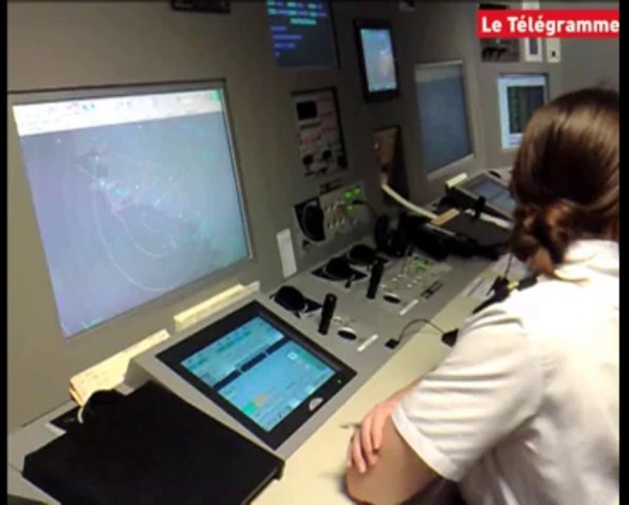 Lorient (56). La tour de contrôle de Lann-Bihoué fait peau neuve