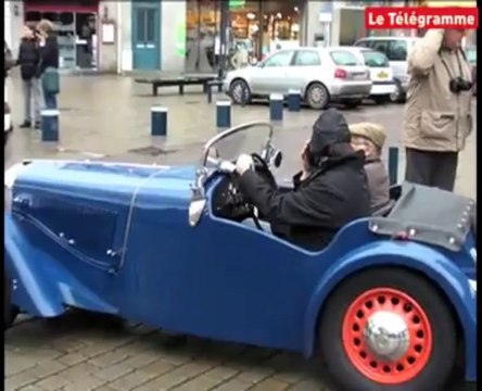 Saint-Brieuc. Les images des véhicules anciens rue Fardel
