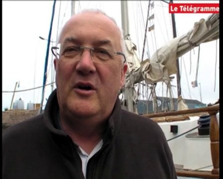 Chant de marin. Pierre Morvan annonce la programmation