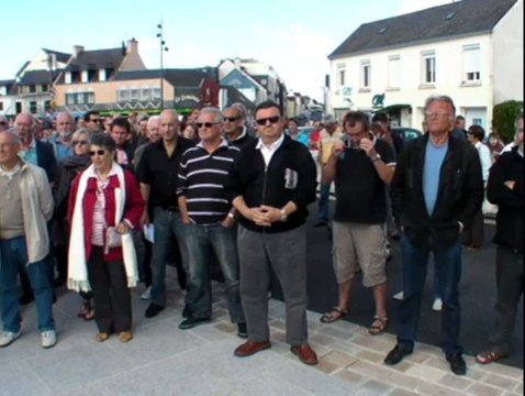 Ploemeur : manifestation pour le centre de formation du FCL