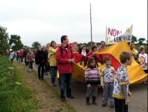 Saint-Divy (29). 700 opposants à la centrale thermique rassemblés à Lanvian