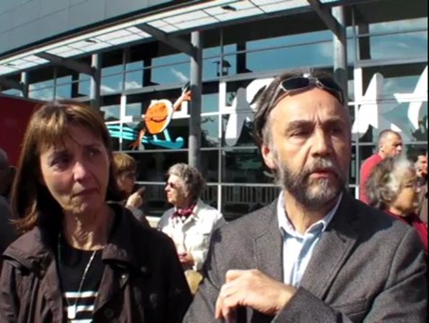 Marche silencieuse. L'émotion de JY et MF Leaustic