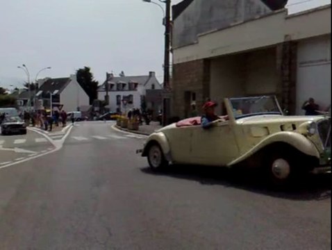 Tour de Bretagne des véhicules anciens
