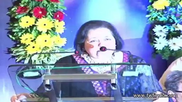 Yash Chopra Memorial Awards | Lata Mangeshkar, Sridevi, Hema Malini