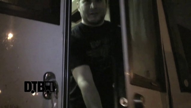 Digital Summer - BUS INVADERS Ep. 414