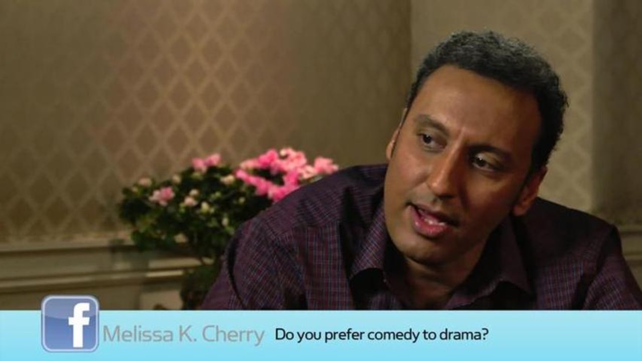 "Daily Show" Correspondent Aasif Mandvi Answers Your Social Media Questions