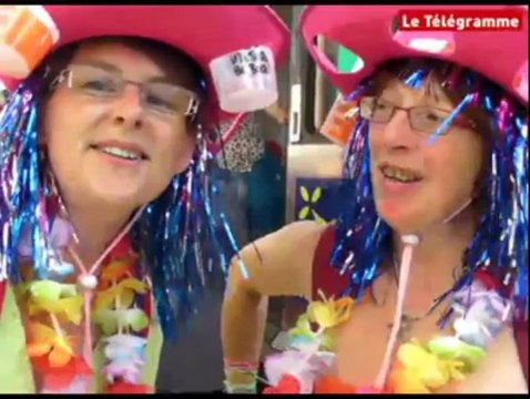 Vieilles Charrues. Arrivée haute en couleurs à la gare !