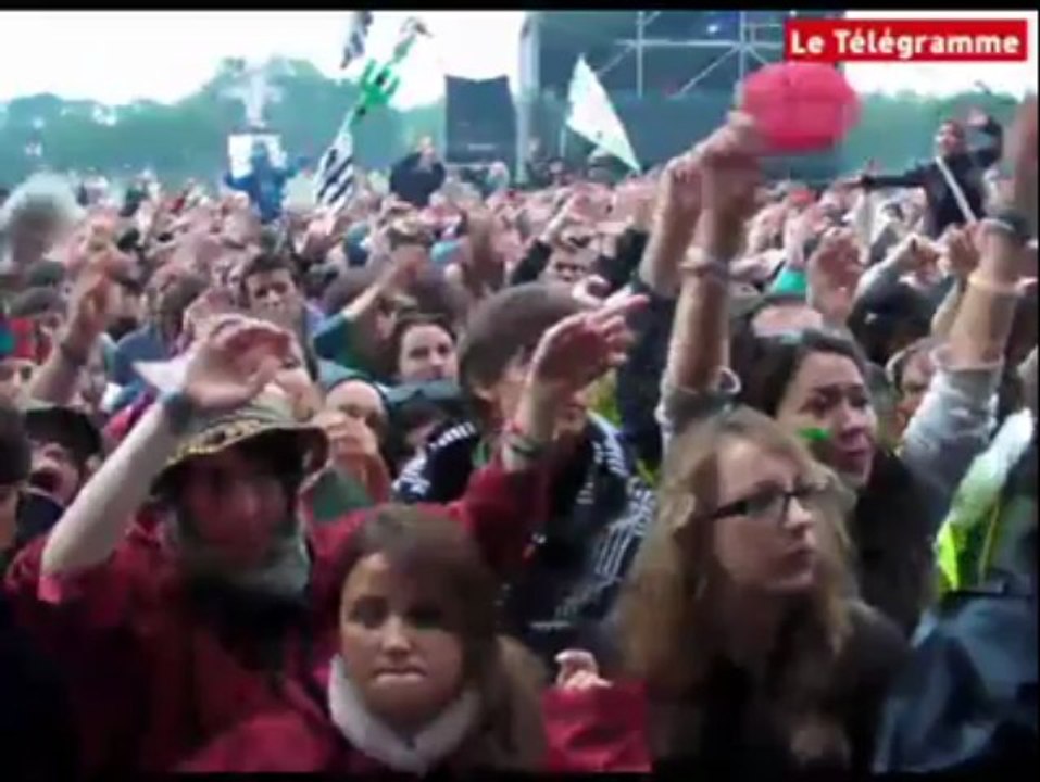 Vieilles Charrues. Les images du concert de Jack Johnson