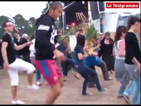 Bout du Monde. Madison endiablé sur Benda Bilili