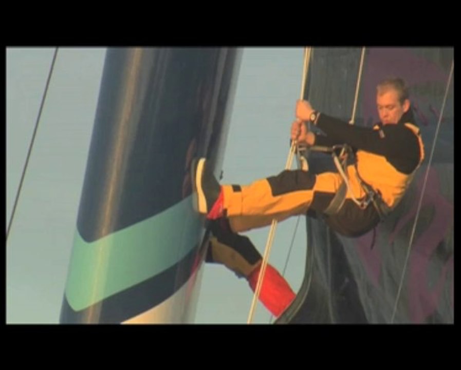 Trophée Jules-Verne. Portrait croisé : Kevin Escoffier par Loïck Peyron