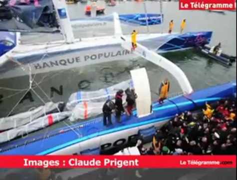 Trophée Jules-Verne. Loïck Peyron et ses coéquipiers touchent terre