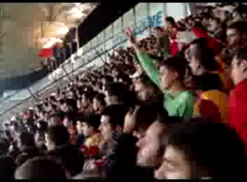 2008-2009 Fenerbahçe - Galatasaray Saldır Galatasaray-3