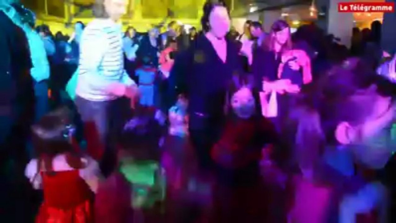 Douarnenez (29). Gras : grosse teuf au bal des enfants