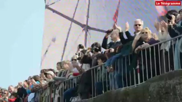 Groix-Lorient. Le retour triomphal du Tara