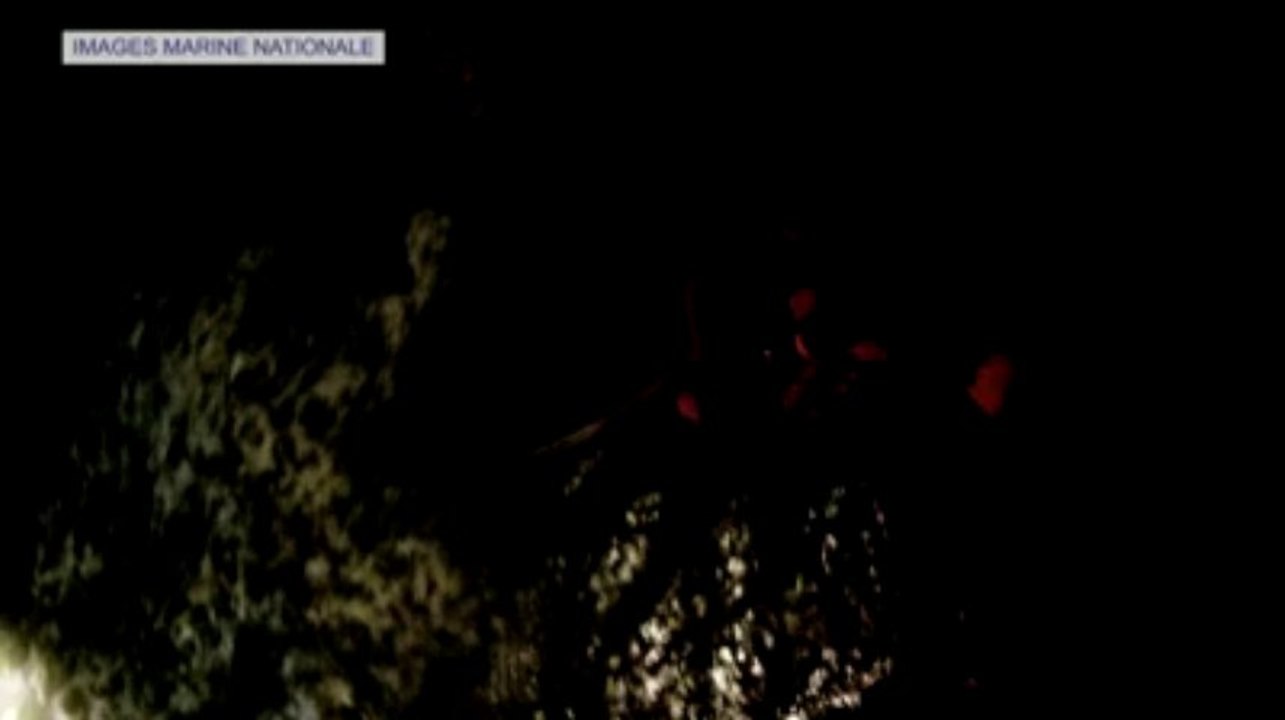 6 équipiers d'un voilier hélitreuillés au sud de l'ile de Ré