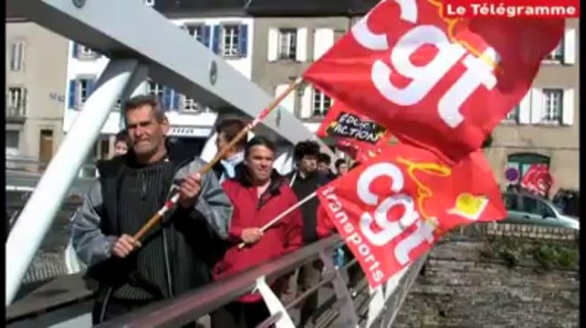Châteaulin. Environ 150 manifestants défilent pour le 1er-Mai
