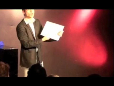 Plougastel. Tremplin de l'humour : Fabien Olicard