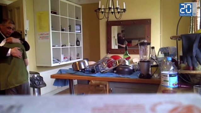 Un père (trop?) ému par la réussite de son fils