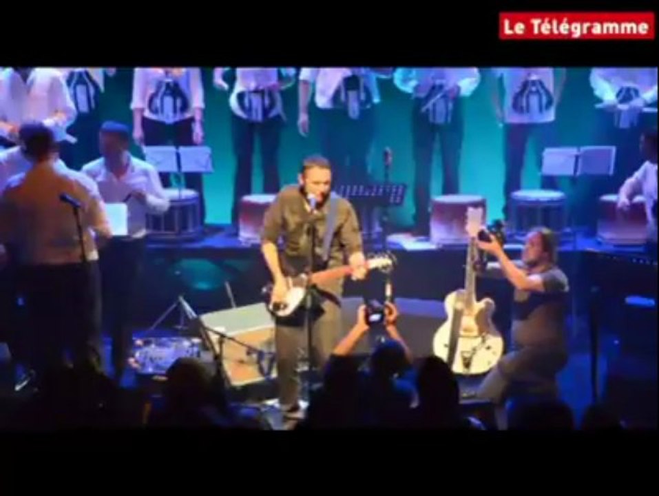 Carhaix. Celtic suckers de Zebra & Bagad Karaez