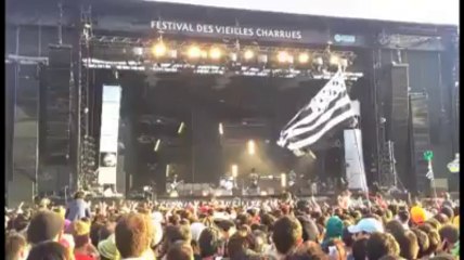 Vieilles Charrues. Ça déménage à Bloc Party