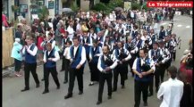 Festival de Cornouaille. 3.000 sonneurs et danseurs au défilé