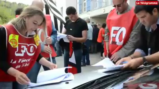 Doux. Vive émotion à l'annonce des licenciements