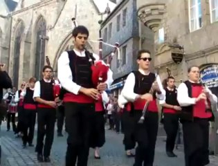 Guingamp. Les 40 ans du bagad célébrés en grande pompe