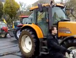 Tracteurs dans les rues