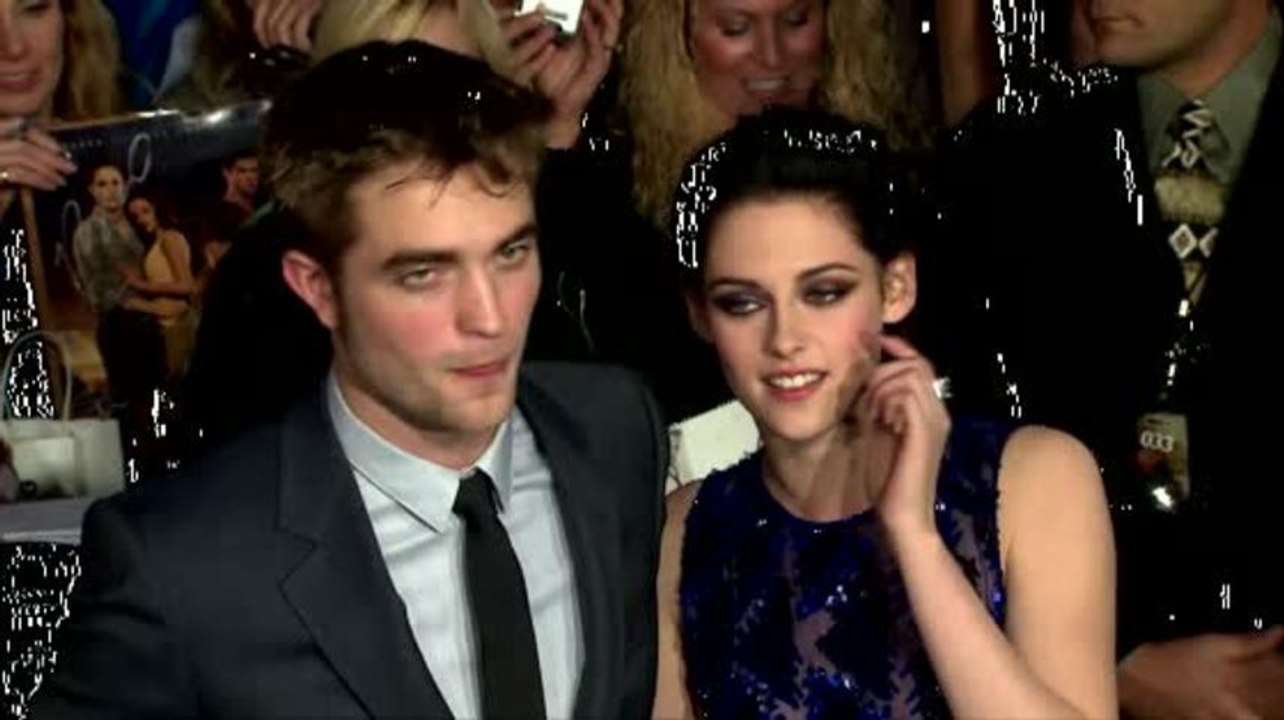 Are Robert Pattinson and Kristen Stewart Friends With Benefits?