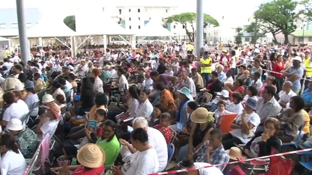 Relique du pape Jean-Paul II Bras-Panon 20 octobre 2013