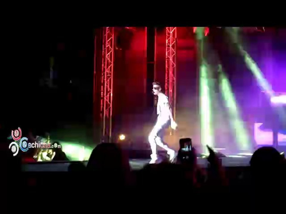 Opening de Justin Bieber en su concierto de RD