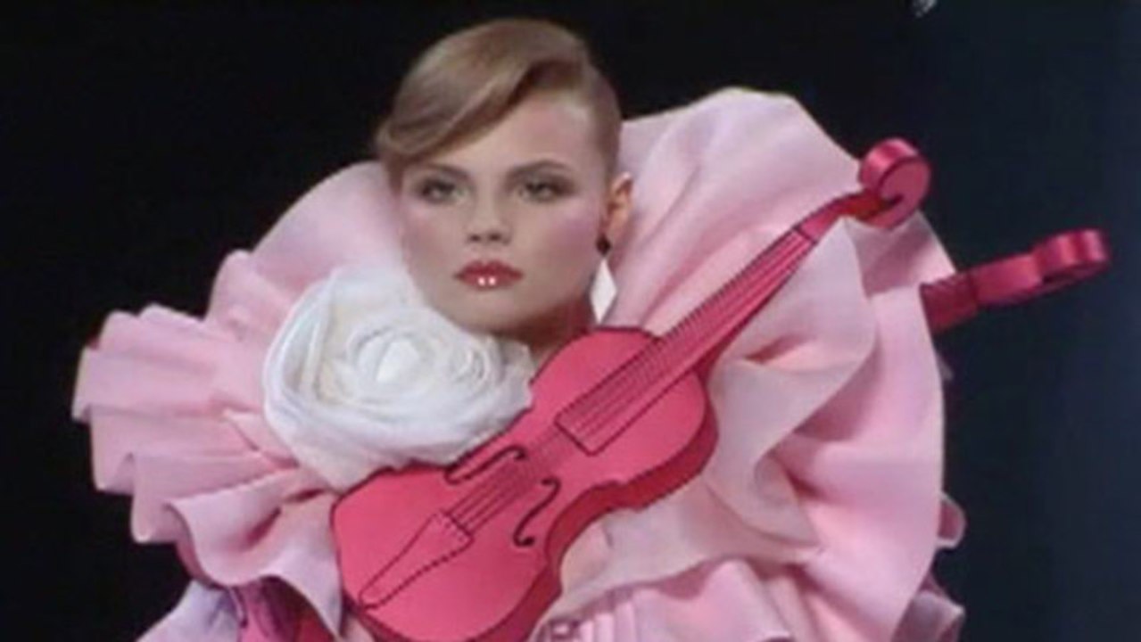 Style.com Fashion Shows - Viktor & Rolf: Spring 2008 Ready-to-Wear