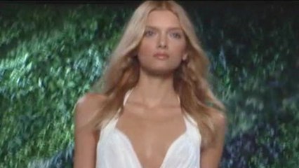 Style.com Fashion Shows - Stella McCartney: Spring 2008 Ready-to-Wear