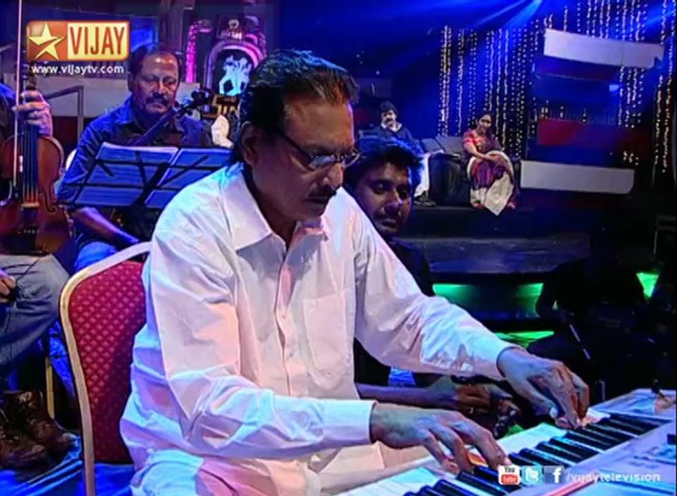 Special performance by  Viji Manuel