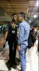 Commuter Captures Singapore 'Spitting' Dispute