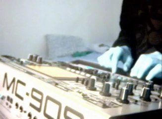 Electronic Music with Roland-MC909 (DJ Galactic)