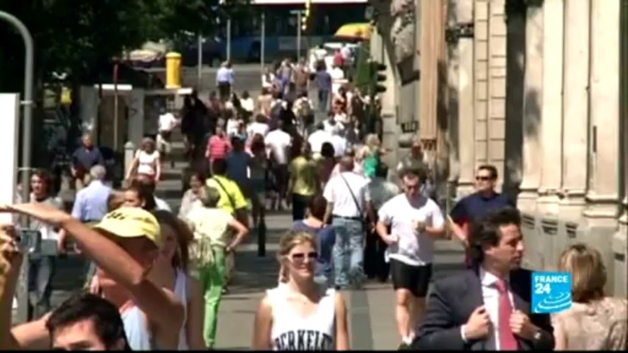 FOCUS - Spanish consumers fight back against rising energy bills