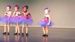 Une danseuse de claquette de 4 ans fait le SHOW! Enorme!