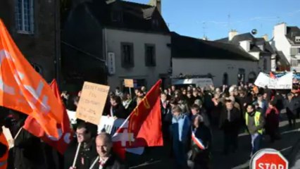 Rosporden (29). Boutet-Nicolas : 1.500 manifestants dans la rue