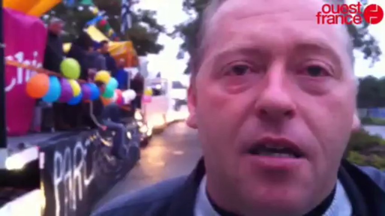 Les forains dans la rue - Vannes : les forains dans la rue