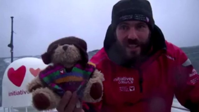 Vendée-Globe. Le premier Cap-Horn de De Lamotte et appel à la solidarité