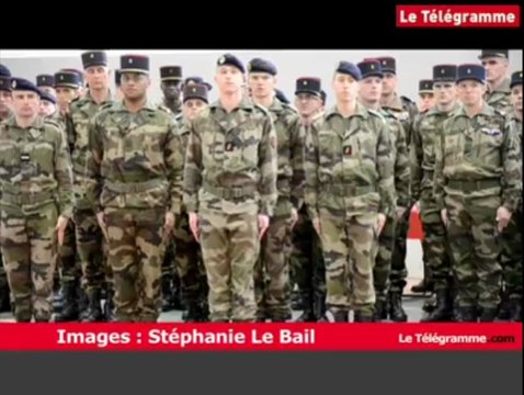 Vannes. Jean-Yves Le Drian visite le 3è RIMA