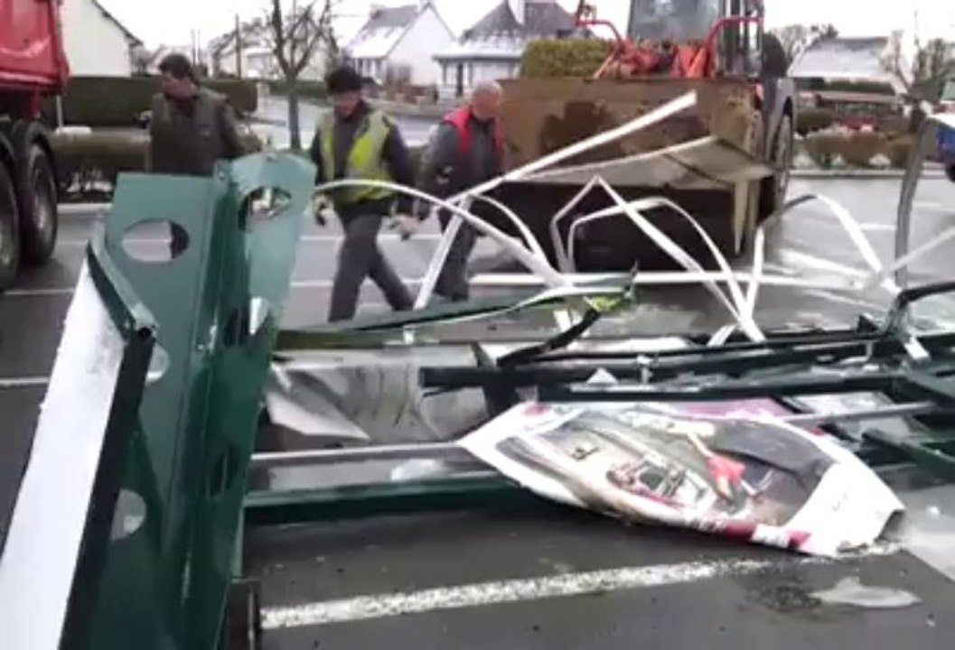 Les dégâts après l'action des producteurs de lait