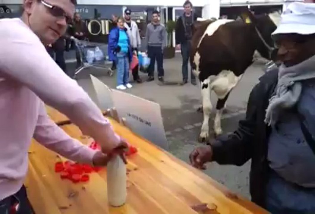 Manifestation des jeunes agriculteurs devant le Leclerc de Morlaix